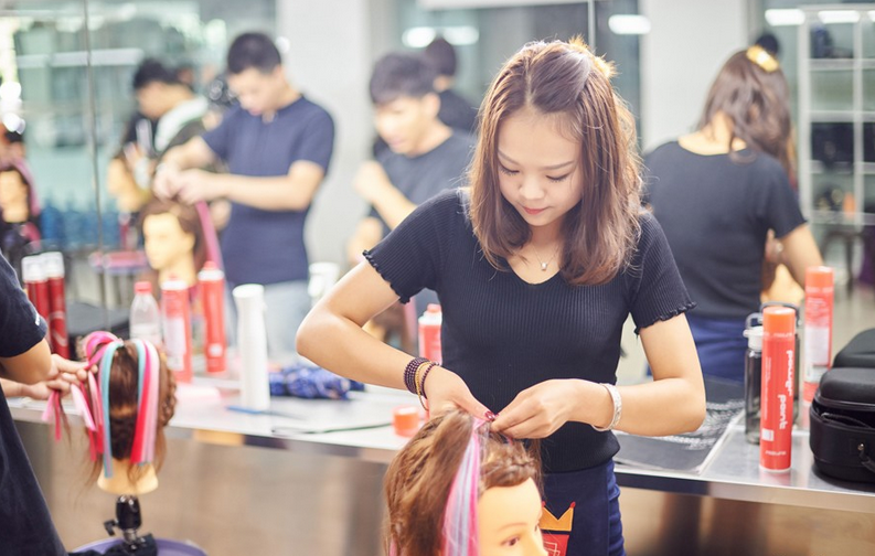 选择美发新时代应该注意哪些问题