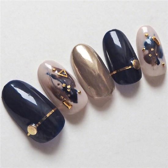 时尚大气美甲:1